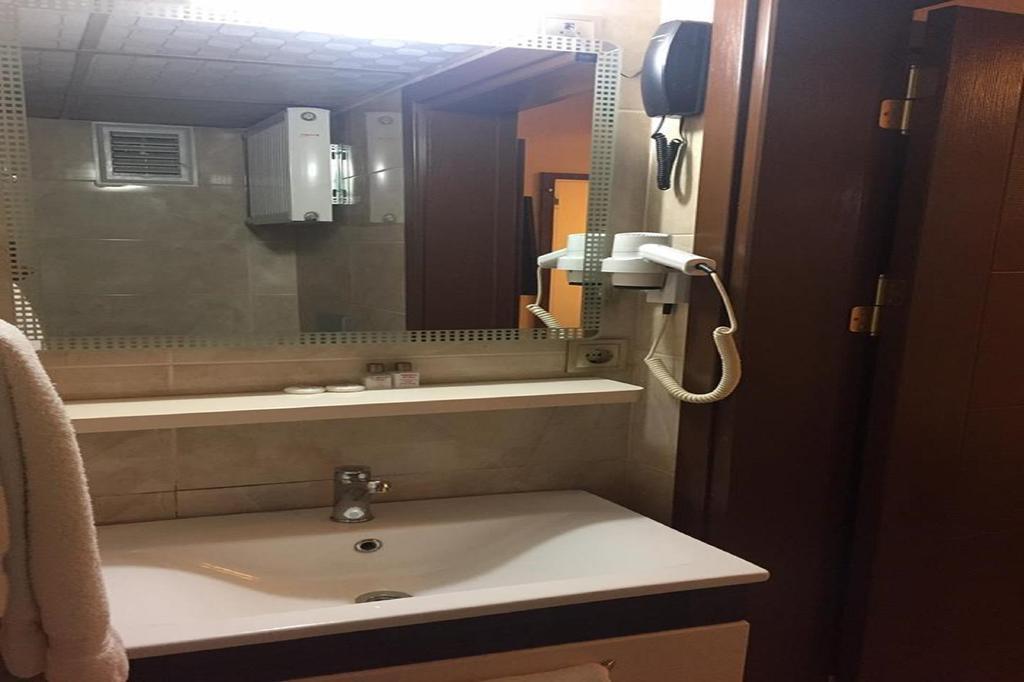 Mesnevi Hotel Konya Room photo